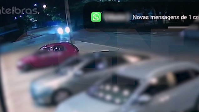 Câmera flagra motorista desviando de patinete e atingindo poste na Praça CEU