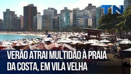Verão atrai multidão à Praia da Costa, em Vila Velha