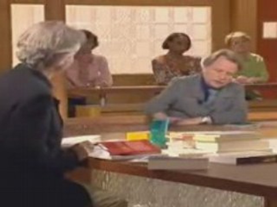 Jacques Derrida vs Régis Debray part 4