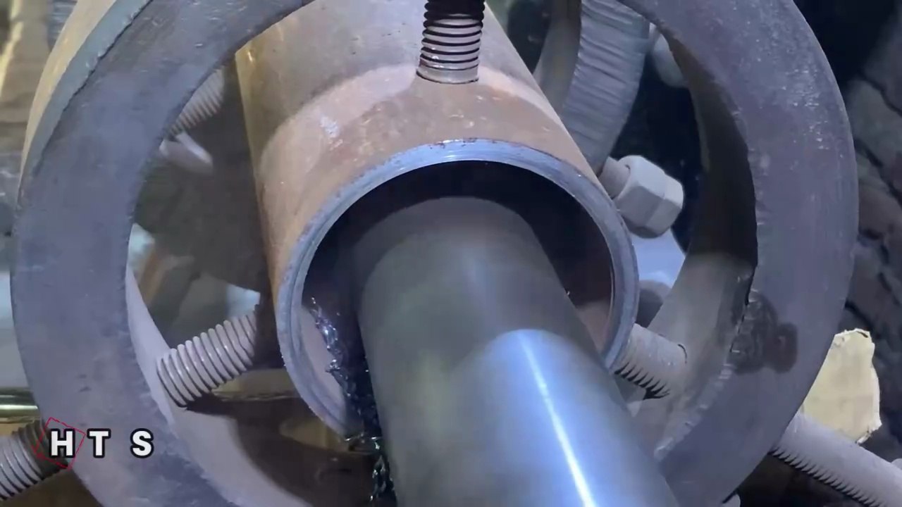 Man Turned Iron Pipe into Tractor Hydraulic Cylinder | Incredible Workshop Skill & Satisfying Build