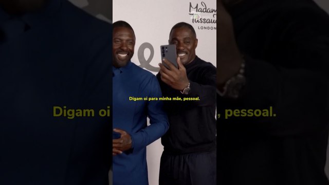 Idris Elba 'trolla' a mãe com estátua de cera idêntica a ele em chamada de vídeo #Shorts