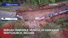 Kemunculan Sinkhole di Kanal Inggris: Air Tersedot Habis, 3 Kapal Terjebak!