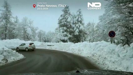 Itália: nevão recorde cobre a estância de esqui de Prato Nevoso antes das festas