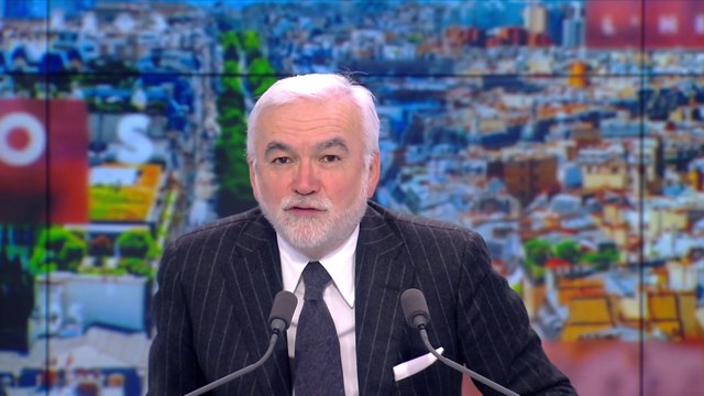 L'édito de Pascal Praud : «Joyeux-Noël !»