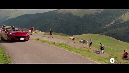 Checco Zalone trailer film Buen Camino