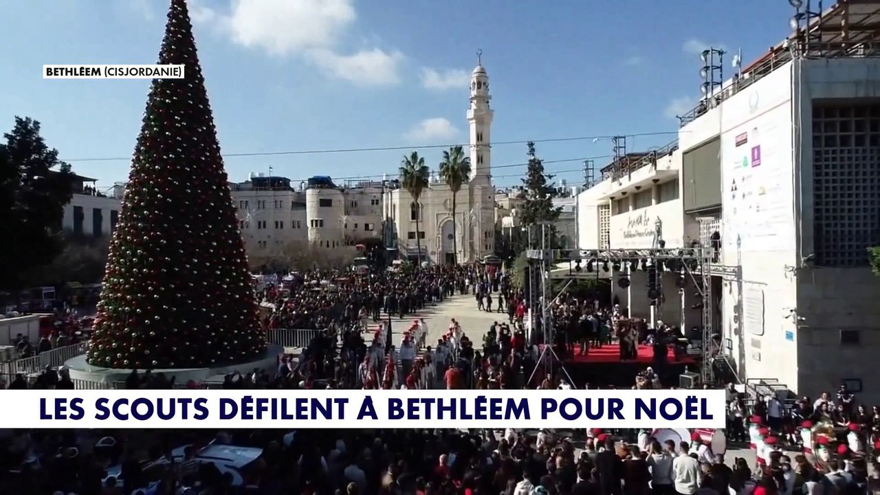 Cisjordanie : les scouts défilent à Bethléem pour Noël