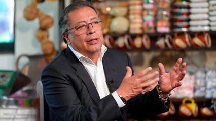 Presidente Gustavo Petro anunció un "salario mínimo vital" para 2026: esto se sabe
