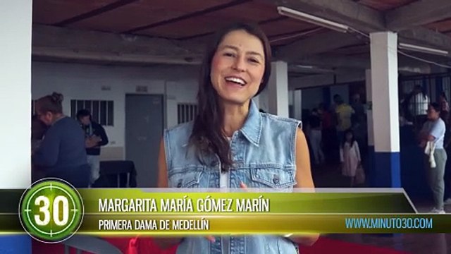 'Tejiendo Hogares con Amor' benefició a niños y adultos mayores durante Navidad en Medellín