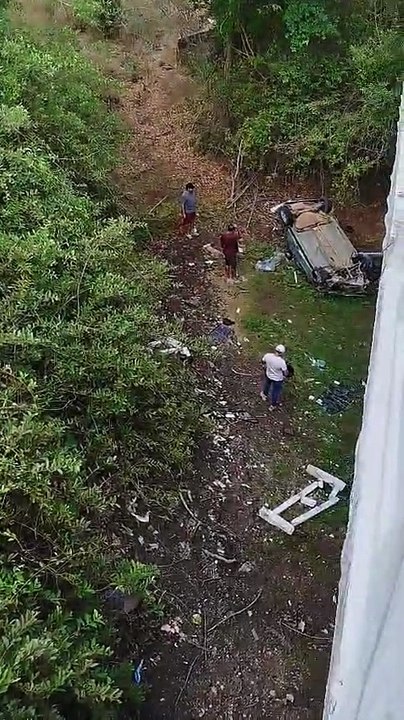 Acidente deixa uma pessoa morta e quatro feridas em Lavras da Mangabeira