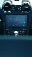 At the end as soon as she opened her eyes she became a country surrogate abandoned by the Su family and was also packed and given to the notorious living King of Hell in Haicheng Huo Ye who tamed this unbridled wild horse step by step and let him wi