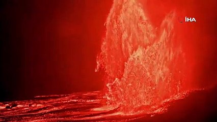 Hawaii'deki Kilauea Yanardağı 425 metre yüksekliğe lav püskürttü