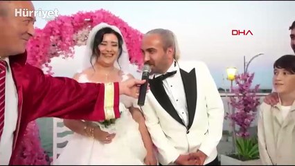 Evlenmek için kaçırdığı kocasıyla 15 yıl sonra hayallerindeki düğünü yaptılar