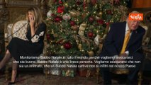 Trump al telefono con un bimbo: Tracciamo Babbo Natale per assicurarci che non sia infiltrato