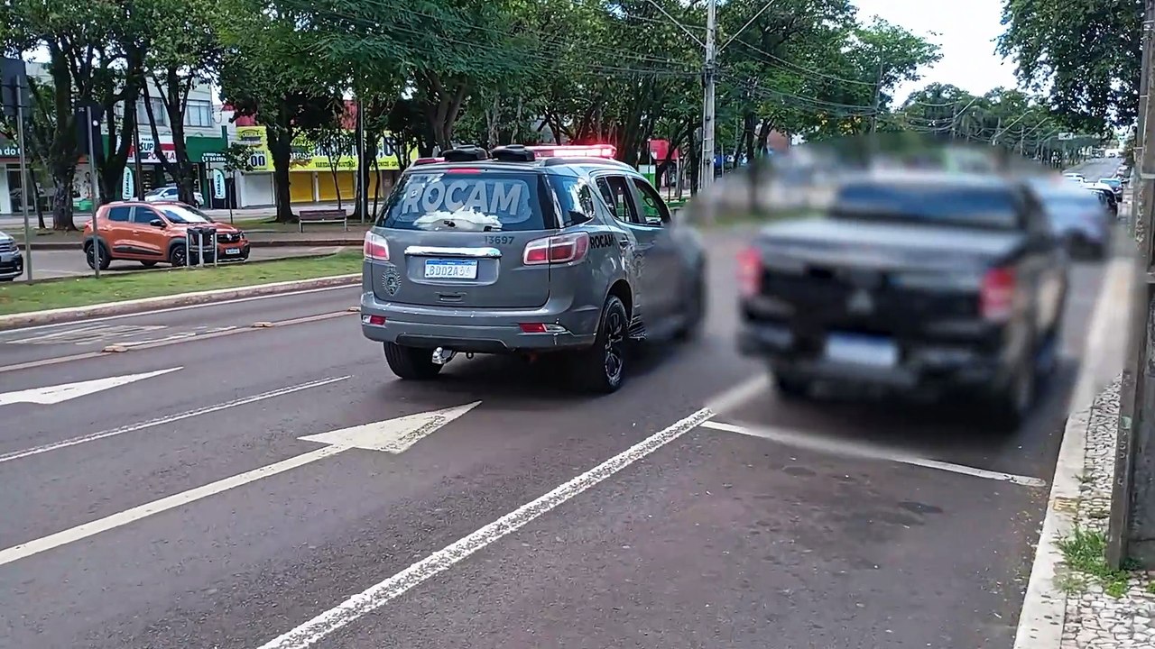 Homem de 75 anos é preso após tentar levar criança de 5 anos pela mão no Centro de Cascavel