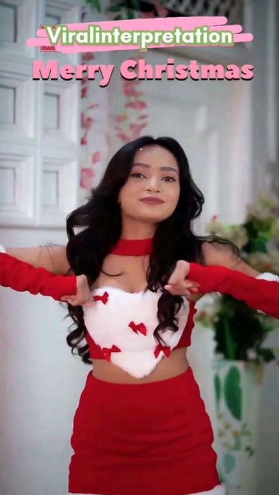 Merry Christmas ???????????????????#DMtrending #shorts #viral #christmas #dance #trendingshorts #beauty @viralInterpretation