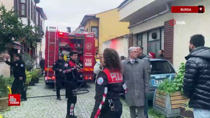 Bursa'da itfaiyenin hızlı müdahalesiyle akvaryumdaki balıklar kurtarıldı