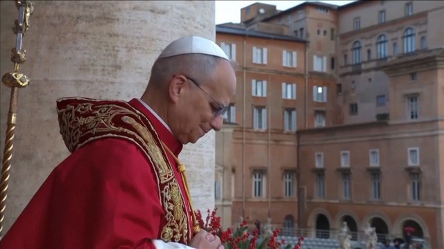 El papa León llama a poner fin a todas las guerras en el mundo en su mensaje de Navidad