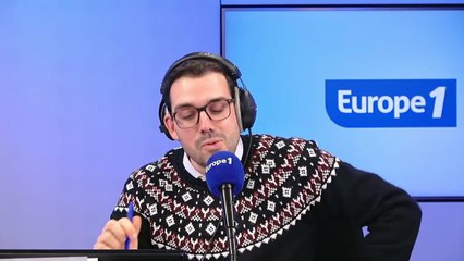 Une messe de la Nativité célébrée sur un barrage de l'autoroute A63 avec des agriculteurs toujours mobilisés