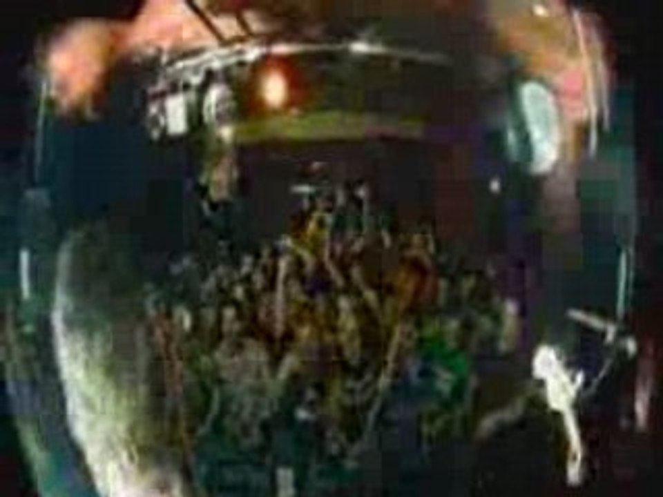 AIRBOURNE - Runnin' Wild 