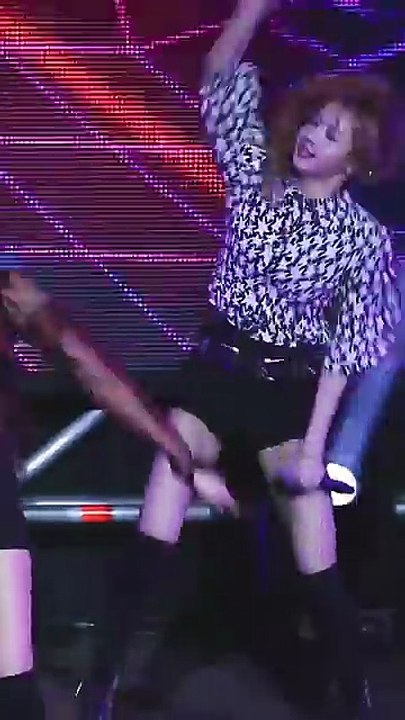 Lisa Pretty Dance Reaction To V & Jk 🥵 #bts #btsarmy #v#jk #blackpink #lisa #shorts #video #viralnow - BBF JEEWAN (360p, h264)