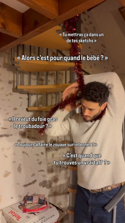 Écrit les pires phrases de repas de famille 🍽️