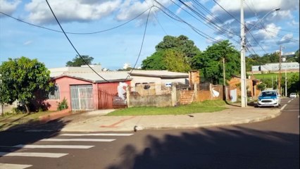 Risco de acidentes: fios estão caídos em cruzamento no Santa Cruz