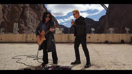 Rebel Yell - Billy Idol & Steve Stevens (acoustic)