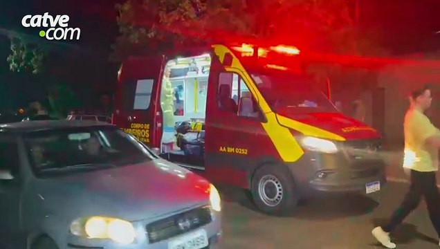 Adolescente fica ferido após acidente entre carro e moto em Cascavel