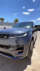 تقدّم لكم تجربة فاخرة في كراء السيارات الراقية مباشرة من مطار محمد الخامس بالدار البيضاء ✈️ وجميع مدن المغرب 🇲🇦.