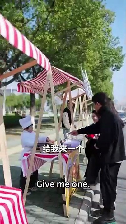 After a one-night stand with the CEO whose family had few heirs, I gave him five children - Chinese Engsub