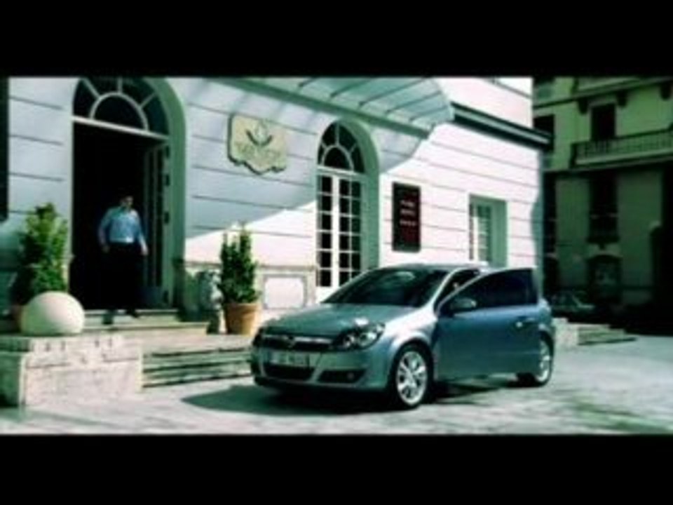 2004 Opel Astra Commercial