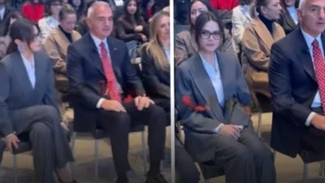 Protokolde oturduğunu unuttu: 3 saniyelik unutkanlık