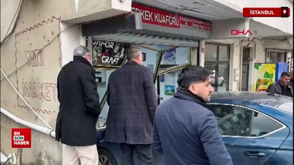 Arnavutköy’de yokuş aşağı kayan otomobil berber dükkanına girdi