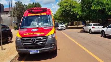 Vítima de queda de plano elevado é atendida pelo Siate no Cascavel Velho