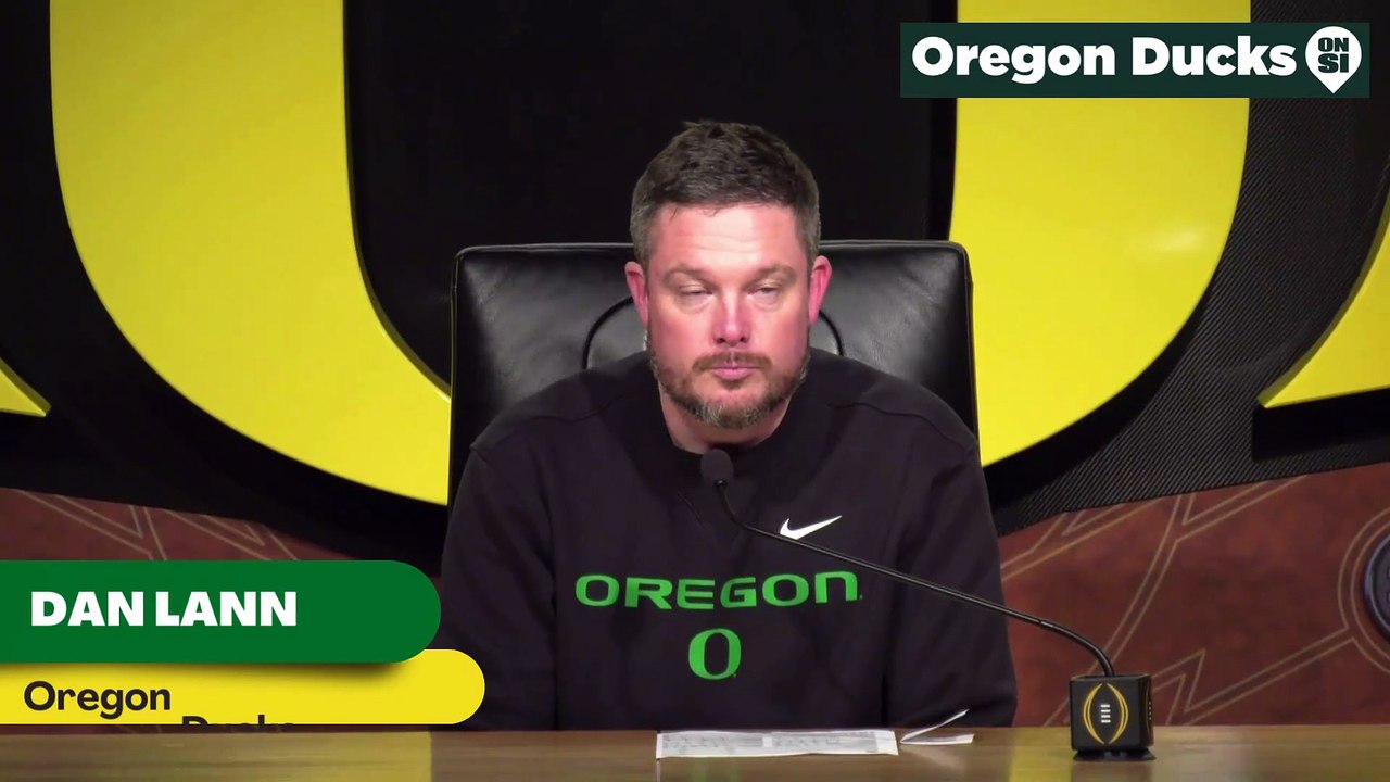 Oregon Ducks discuss how they played as a team