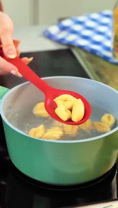 I tried these dough hacks and they changed the...