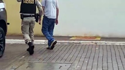 Homem é detido por suspeita de injúria racial e violência doméstica no Bairro Universitário