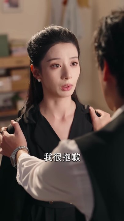 Five Years of a Sexless Marriage—She Lost Her Son; Divorce Appears, He Breaks and Begs Her Stay