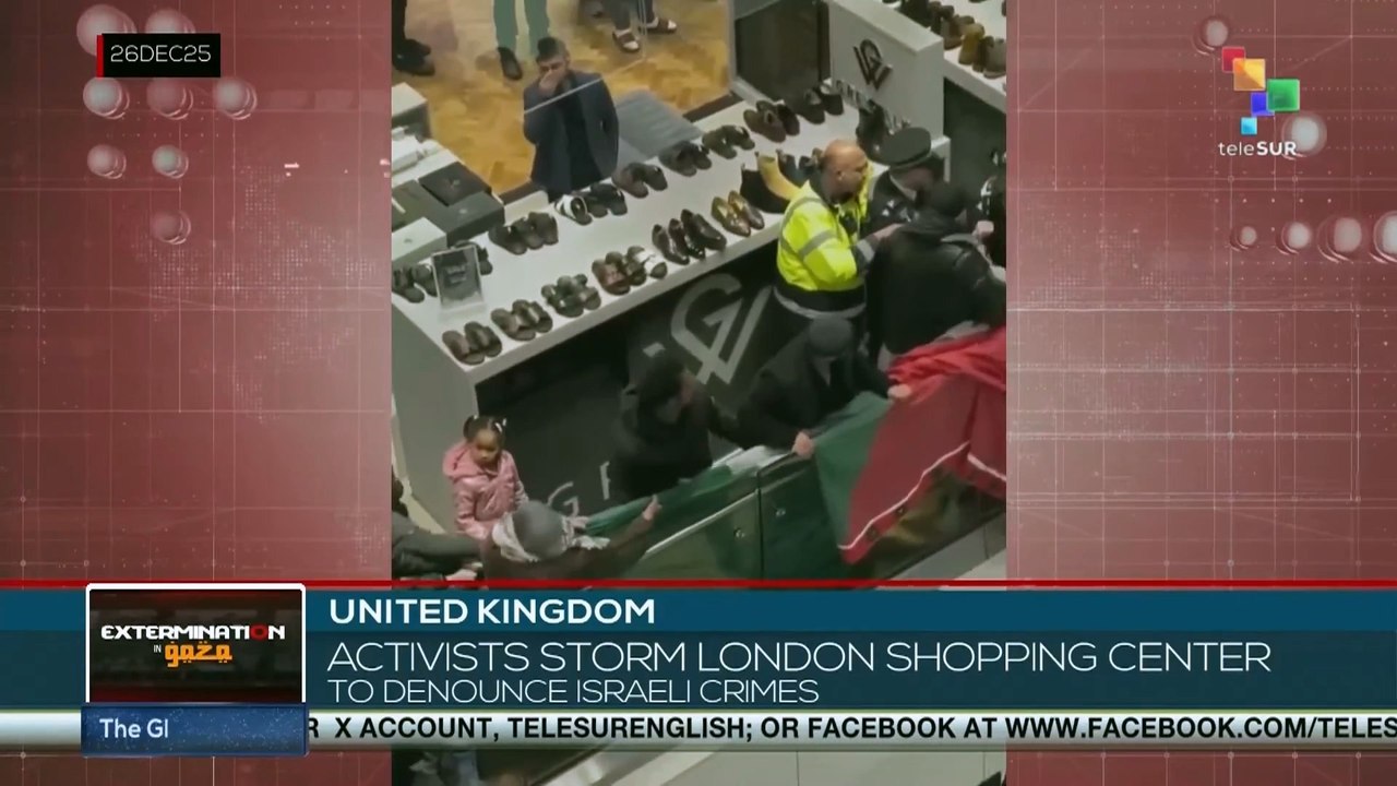 United Kingdom: Activists storm London shopping center to denounce Israeli crimes