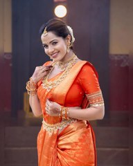 Shobha Shetty looking beautiful in orange saree Indian traditional girl