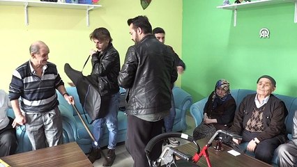 Gençler çaldı, Ulu Çınarlar oynadı