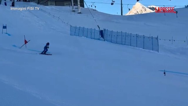 Sci, Federica Brignone in pista: l'allenamento a Courmayeur