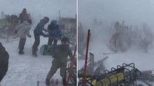 Bufera di neve sulla pista in Giappone, sciatori travolti dal vento: il video della tempesta di Natale