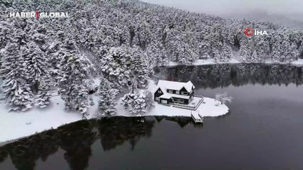 Bolu’nun incisi Gölcük Tabiat Parkı beyaza büründü