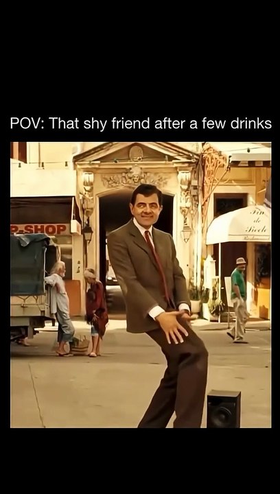 Mr Bean shows off his best moves 😭😂