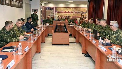 Yunan bakandan provokatif ziyaret! Türkiye kıyılarına yakın adada askeri inceleme