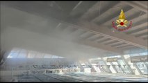 Incendio in una piscina di Susa: a fuoco tetto, nessun ferito