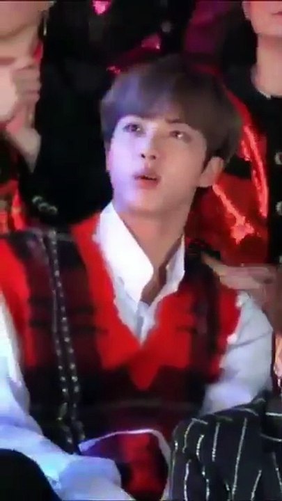 Lisa Gives Heart Reaction To Bts V Jk 🥵 #shorts #bts #blackpink #lisa #v #viralshorts - BBF JEEWAN (360p, h264)