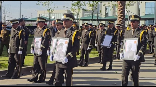 Libia, a Misurata i funerali del capo di stato maggiore