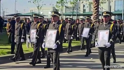 Libia, a Misurata i funerali del capo di stato maggiore